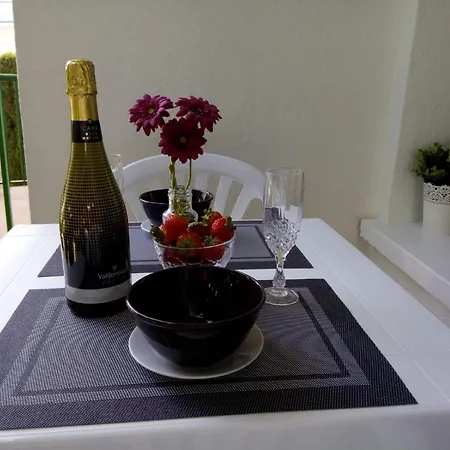 Royal Apartament-200m From Beach- Wifi Apartamento *